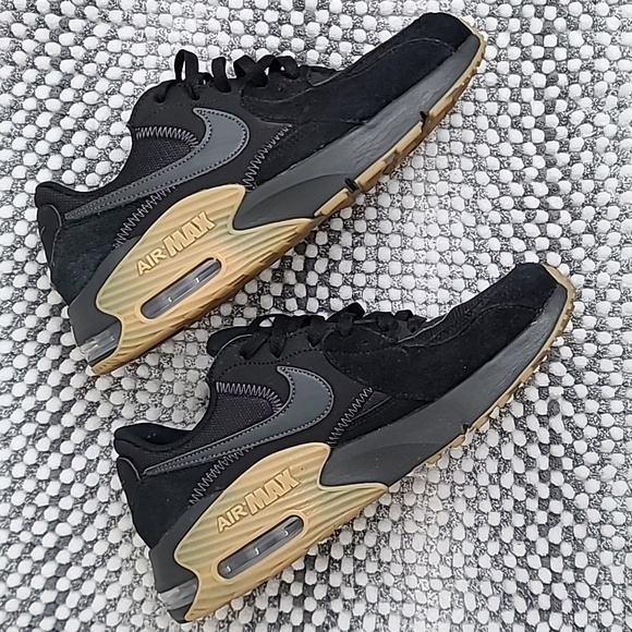 SOLD Nike Air Max Excee Black Anthracite Gum Mens Sneakers HV0928-010 Size 9.5 - Picture 13 of 17